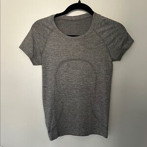 Lulu Lemon Gray Swiftly Tech Short Sleeve